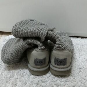 UGG Cardi Boots Size 7